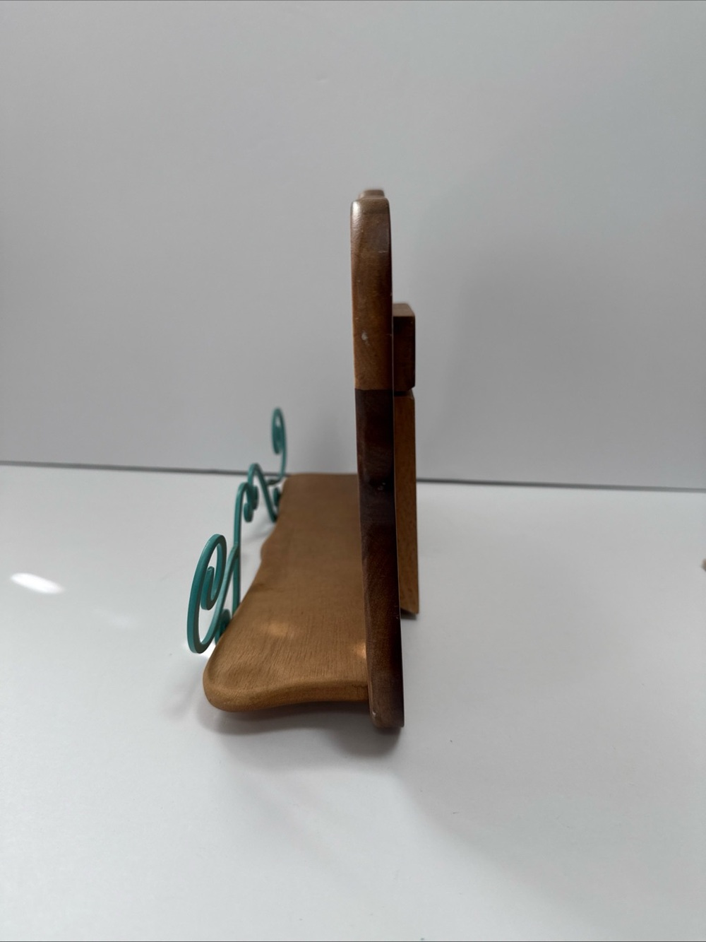 Pioneer Woman Recipe Book Holder - Picture 3 of 9